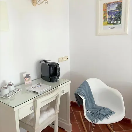 Picasso Hotel 3*